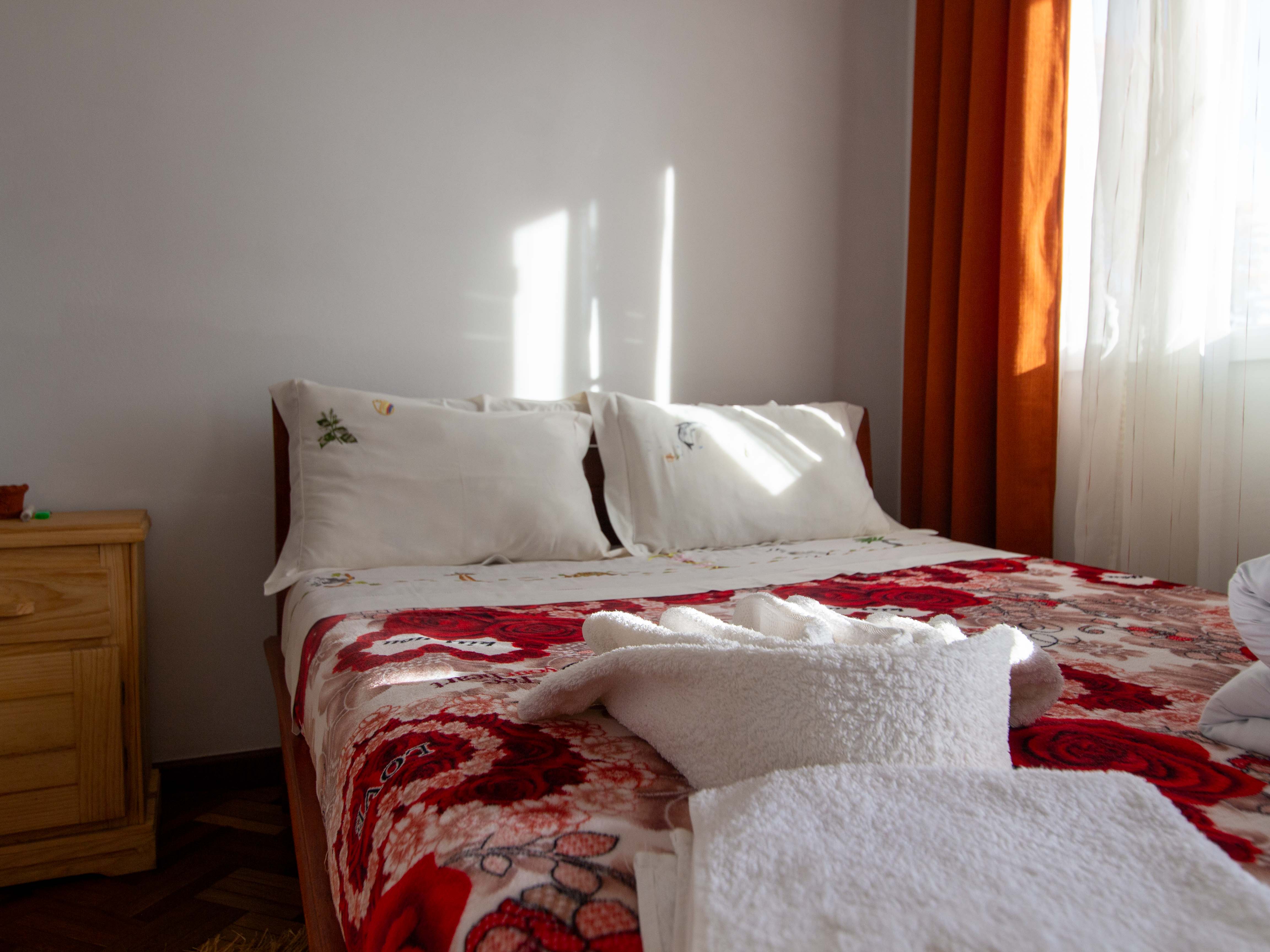 MAISON-DE-DAGO-ANTSIRABE-Chambre-3